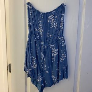 American Eagle Blue Strapless Romper